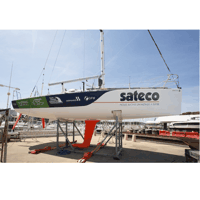 Sateco prend le large avec le skipper Benjamin Dutreux