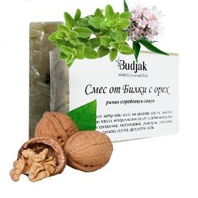 A mixture of herbs with walnut - handmade soap 105 g.