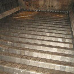 Grate bars for water-cooled grates