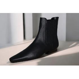 Chelsea boot