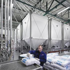 Flexible Silos for Plastics