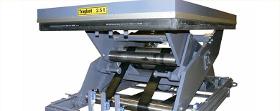 Belt lifting tables 