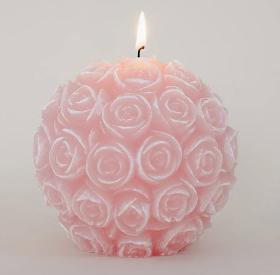 Roses candle - pink (large)