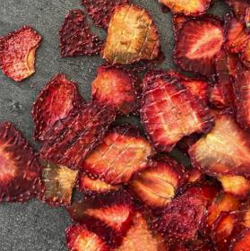 Premium Dried Strawberry Slices