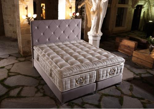 PLATINUM MATTRESS 