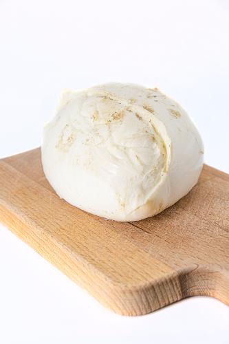 Mozzarella with a prevalence of buffalo milk