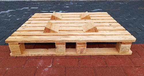 Wooden pallet 770x1000 mm