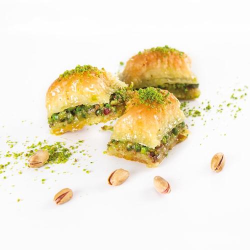 Baklava with Pistachious (3 Pieces)