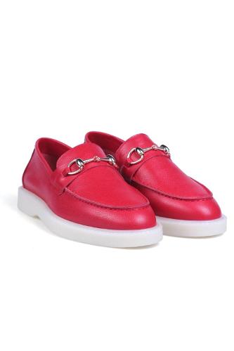 Red Crinkle Leather Women's Loafer Shoes with Comfort Accessories