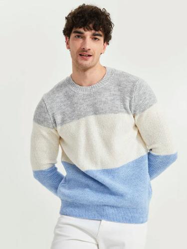 Men's sweater