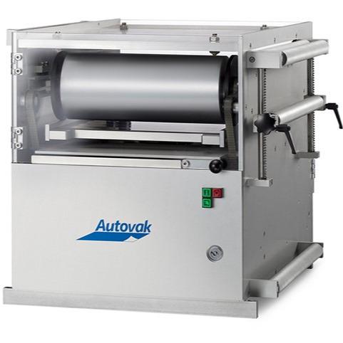 AUTOVAK  Online Flexographic Printer YS400