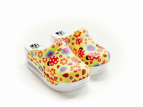 Yellow Medical Orthopedic Clogs with Print, Women - Airmax Ladybug Model