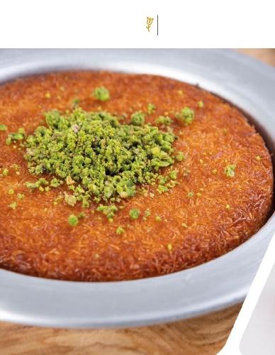 Kunafa with plate and syrup